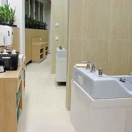 Tervis Hotel 2*